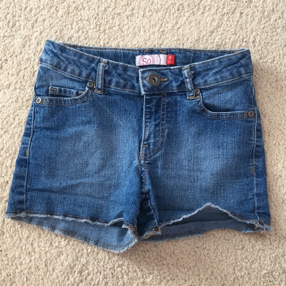 SO essential denim shorts